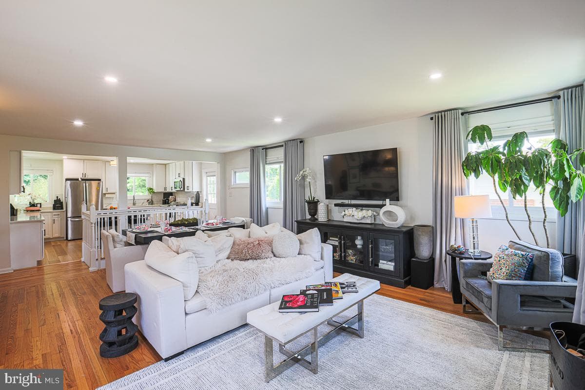 417 Nottingham Road photo 2
