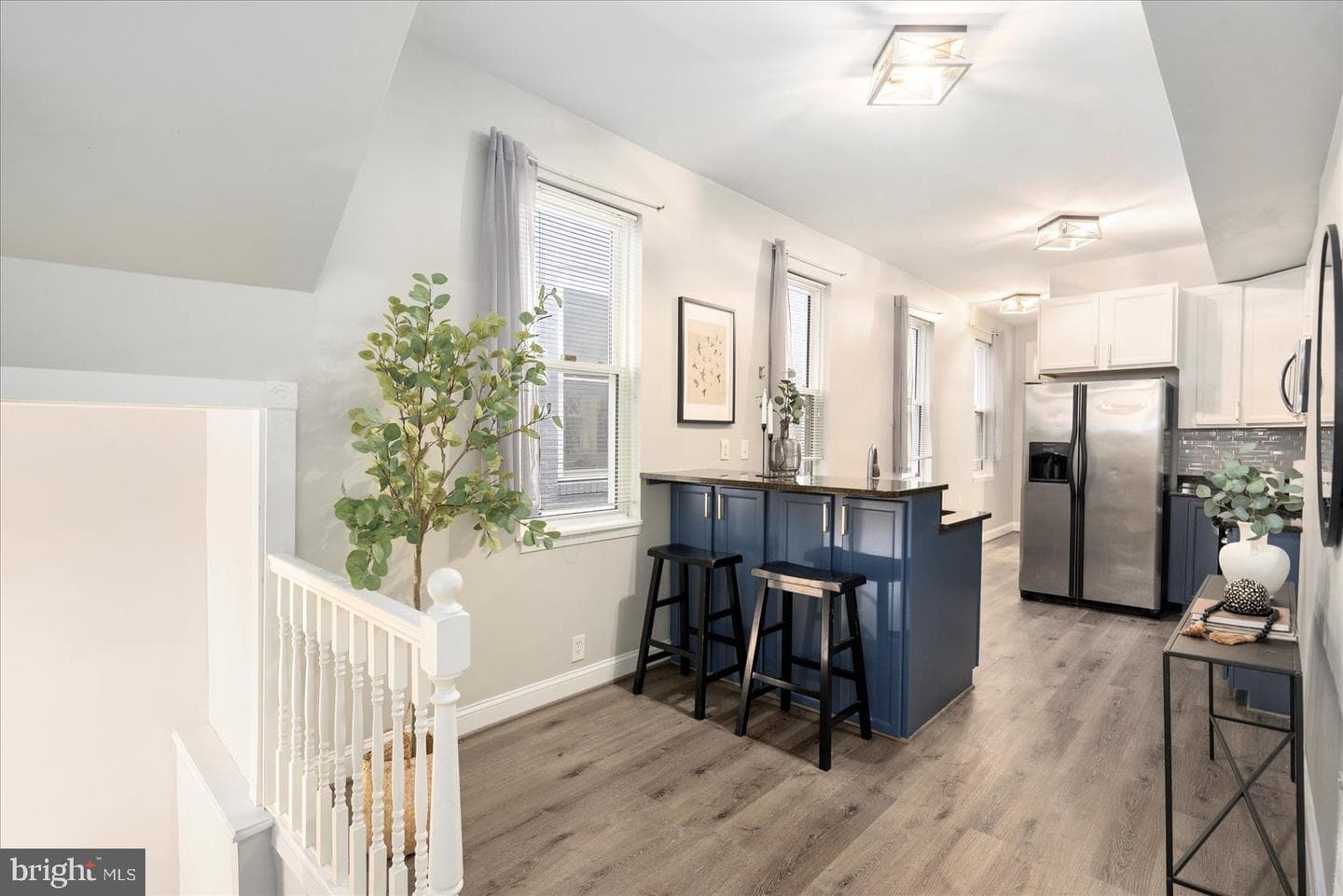 57 E Heath Street photo 11