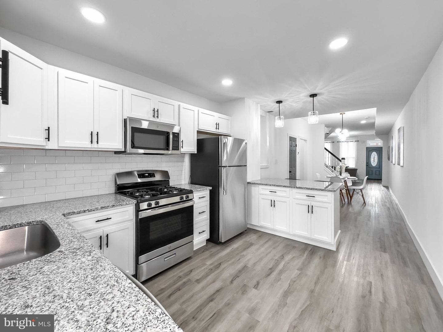2824 Riggs Avenue photo 11