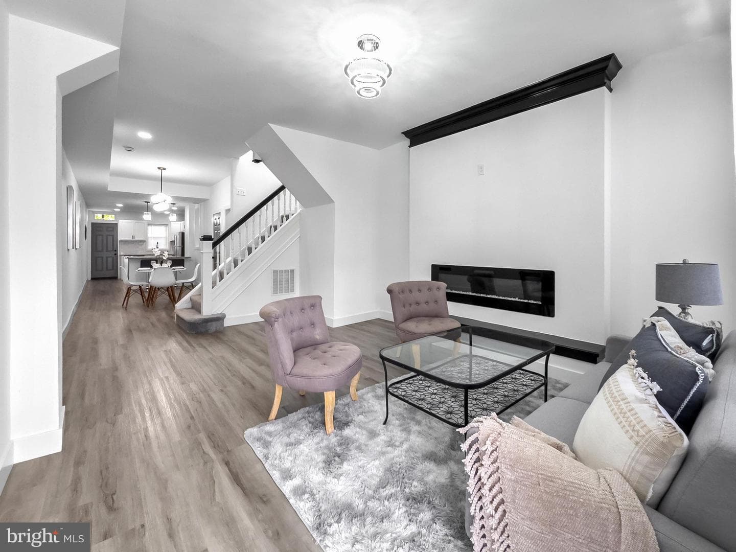 2824 Riggs Avenue photo 4