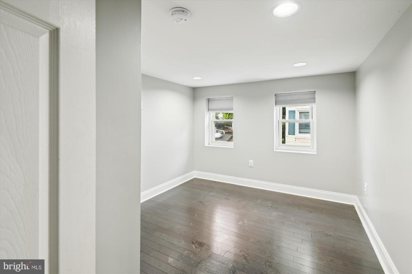 329 S Durham Street photo 14