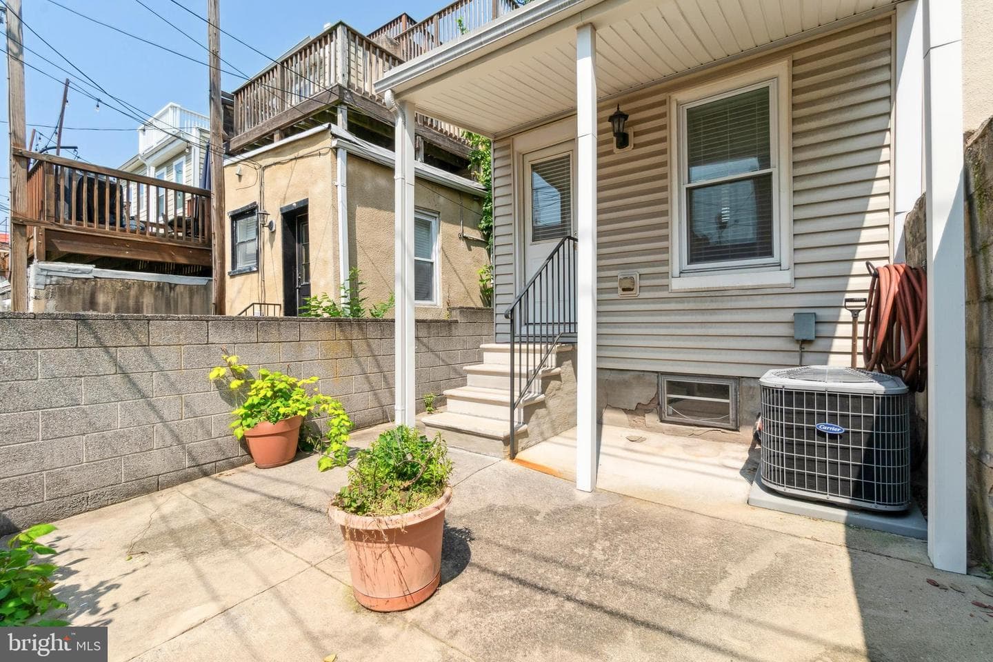 824 S Kenwood Avenue photo 25