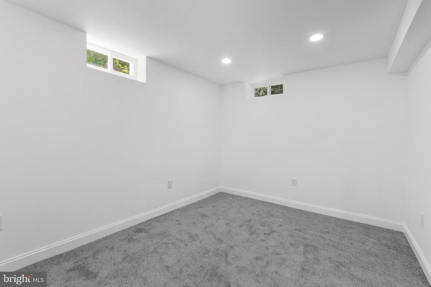 3905 Glenmore Avenue photo 27