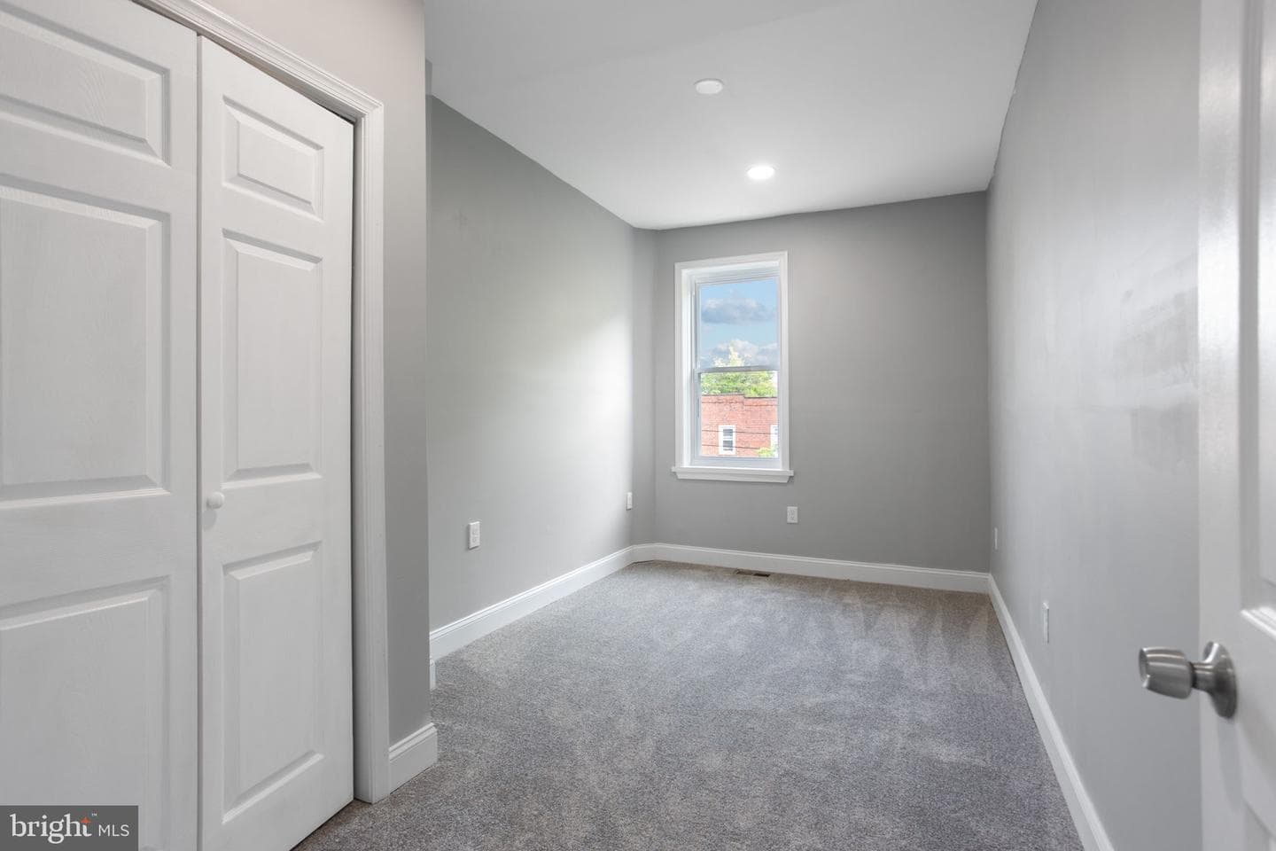 2807 Waldorf Avenue photo 18