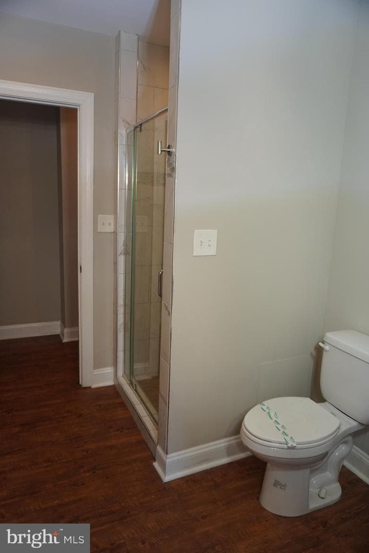 227 N Rose Street photo 28