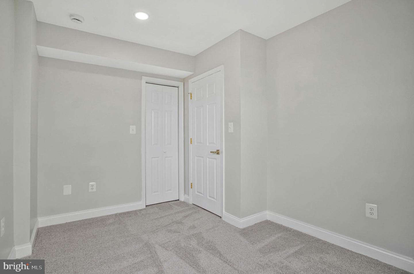 2201 N Pulaski Street photo 24
