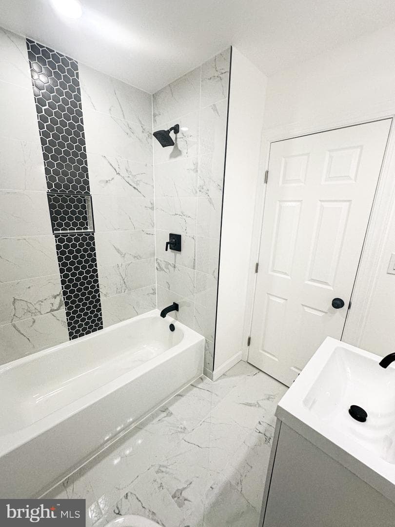 914 Whitmore Avenue photo 11
