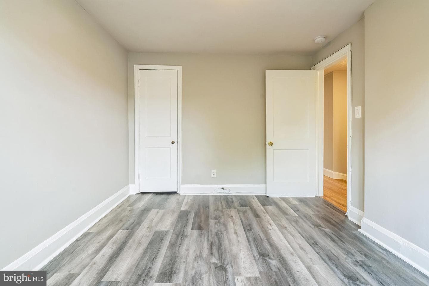 1355 Cambria Street photo 12