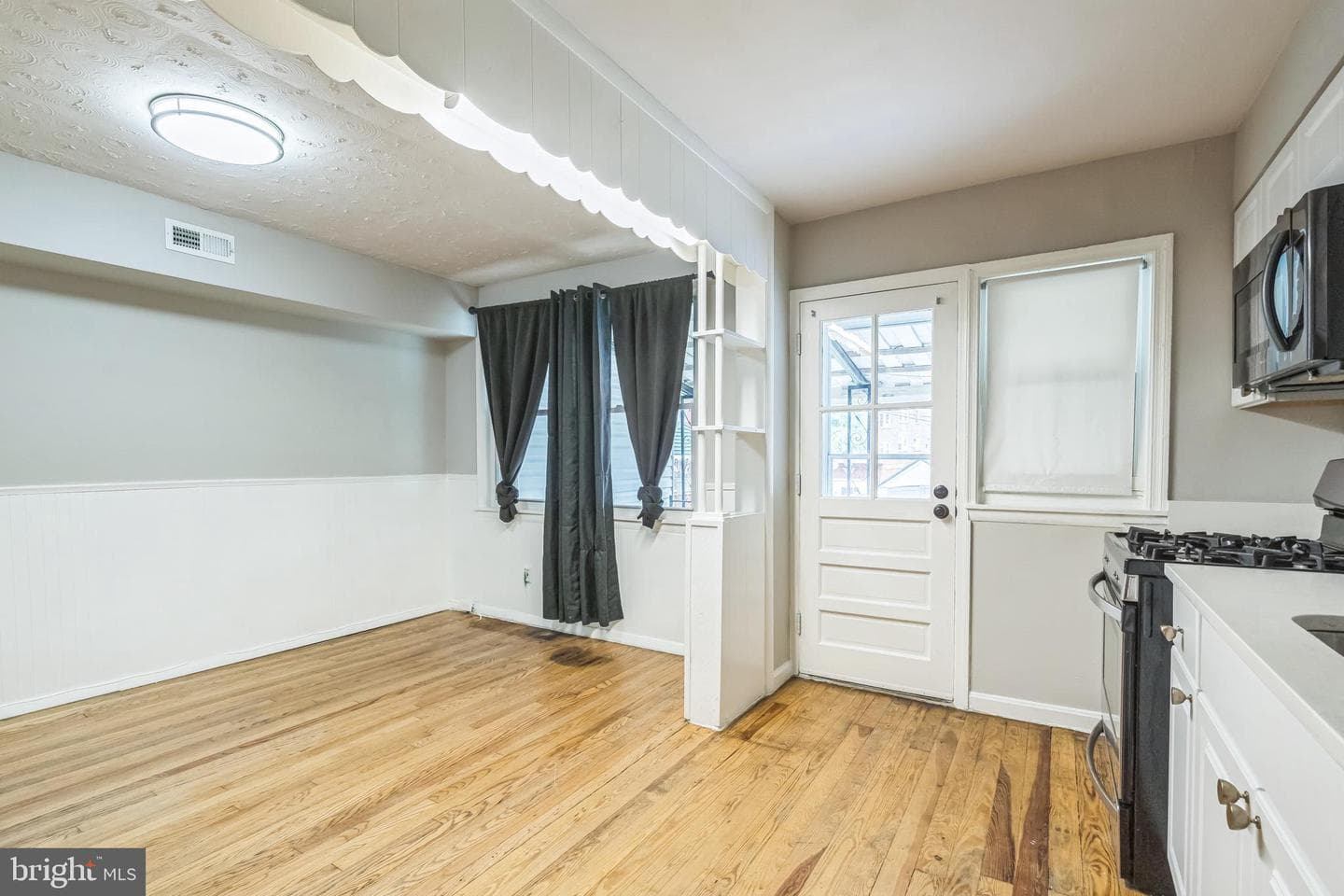 1355 Cambria Street photo 19