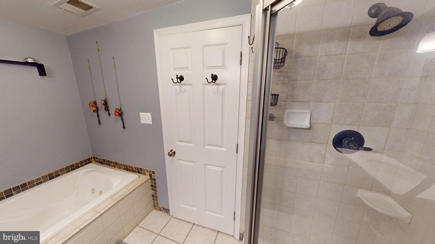 3021 Hudson Street photo 20