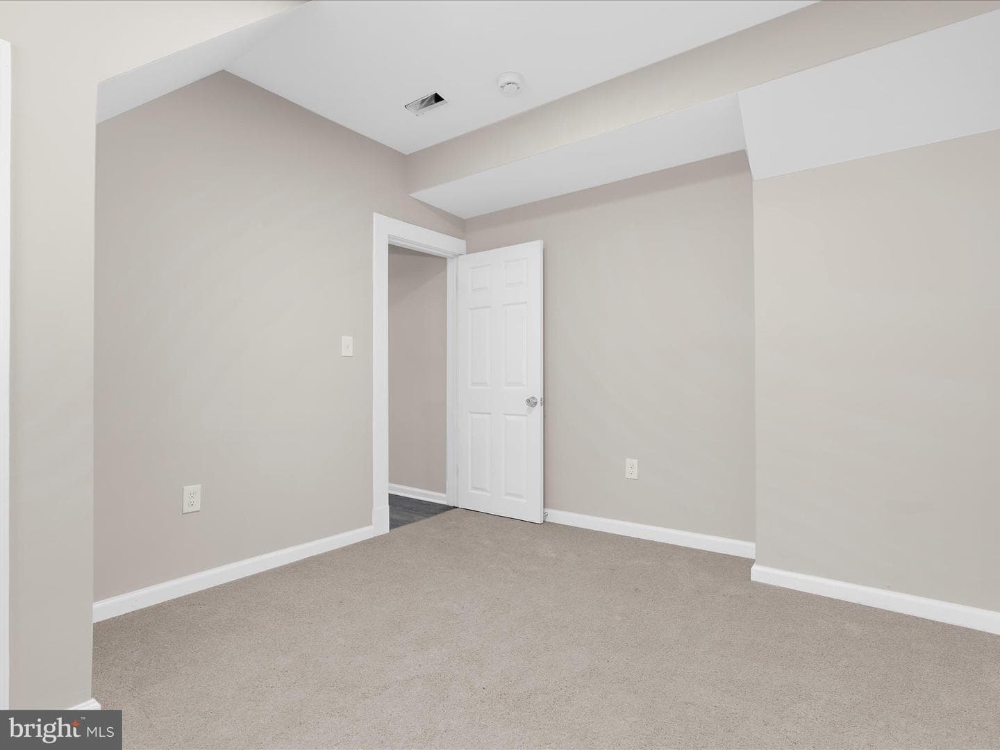 3708 Mohawk Avenue photo 28