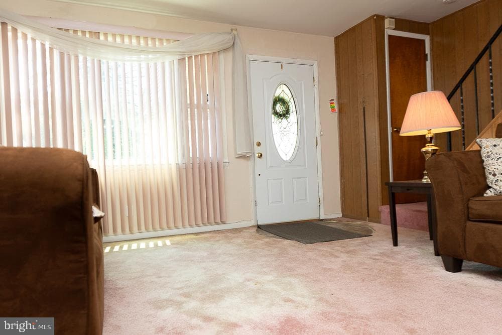 4540 Hazelwood Avenue photo 5