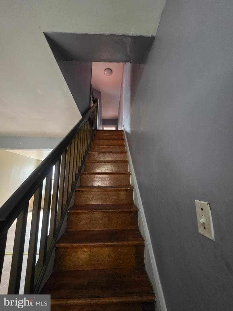 509 N Highland Avenue photo 8