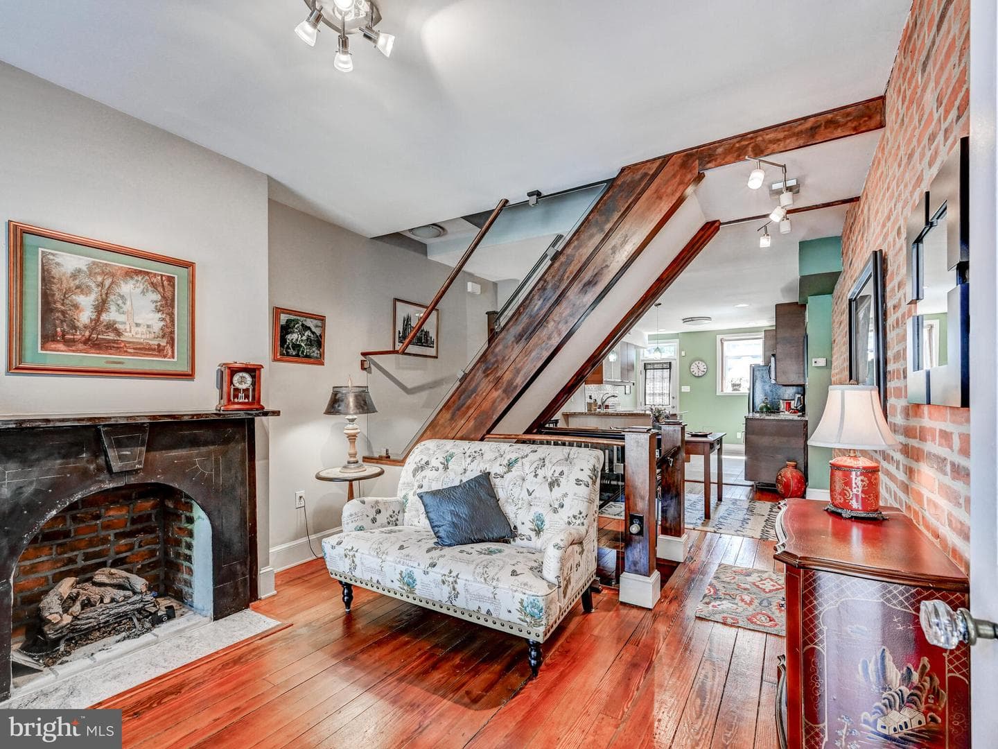 1457 Woodall Street photo 6
