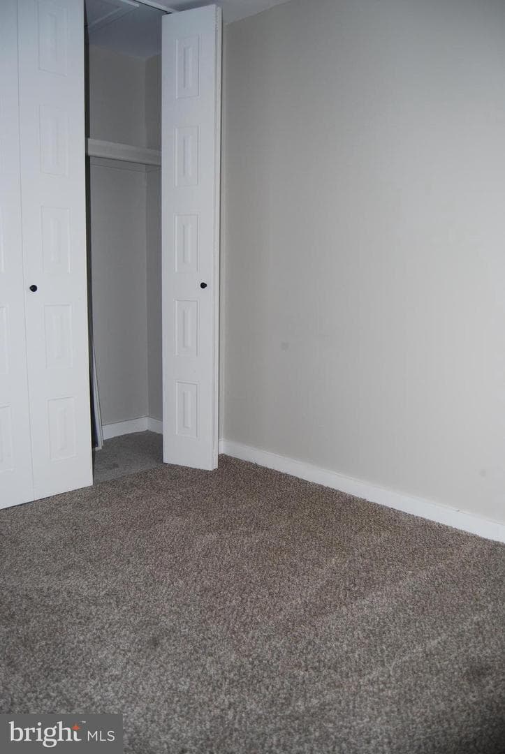 2400 Ridgely Street photo 12