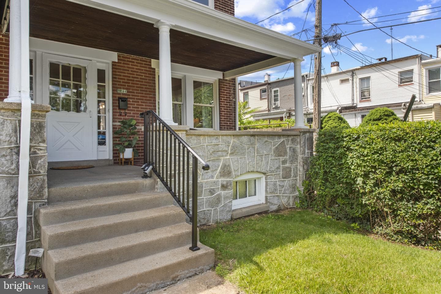 1125 Woodheights Avenue photo 3