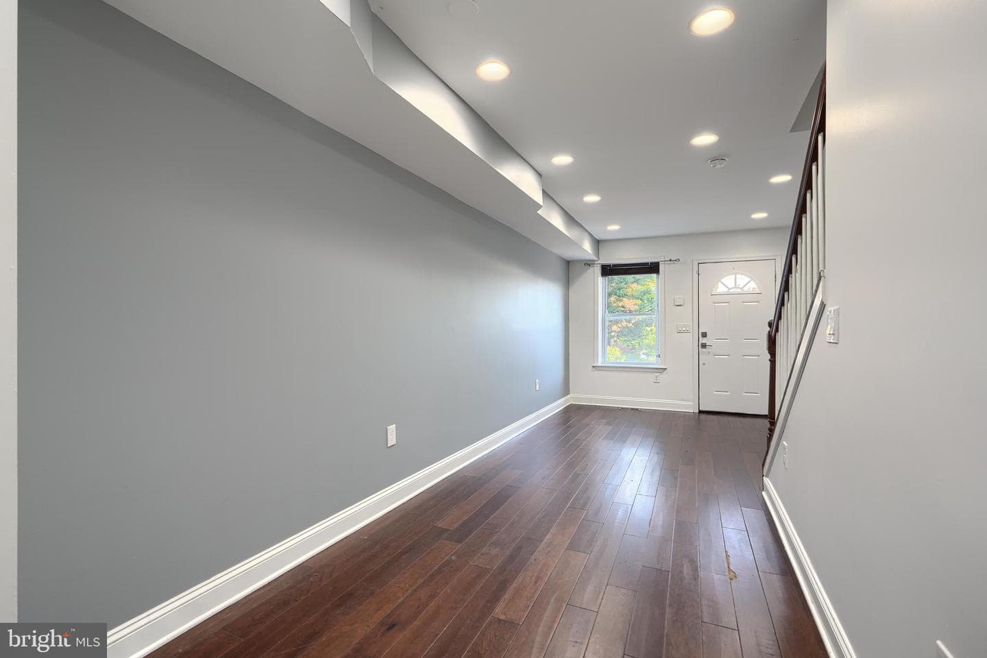 930 Washington Boulevard photo 3
