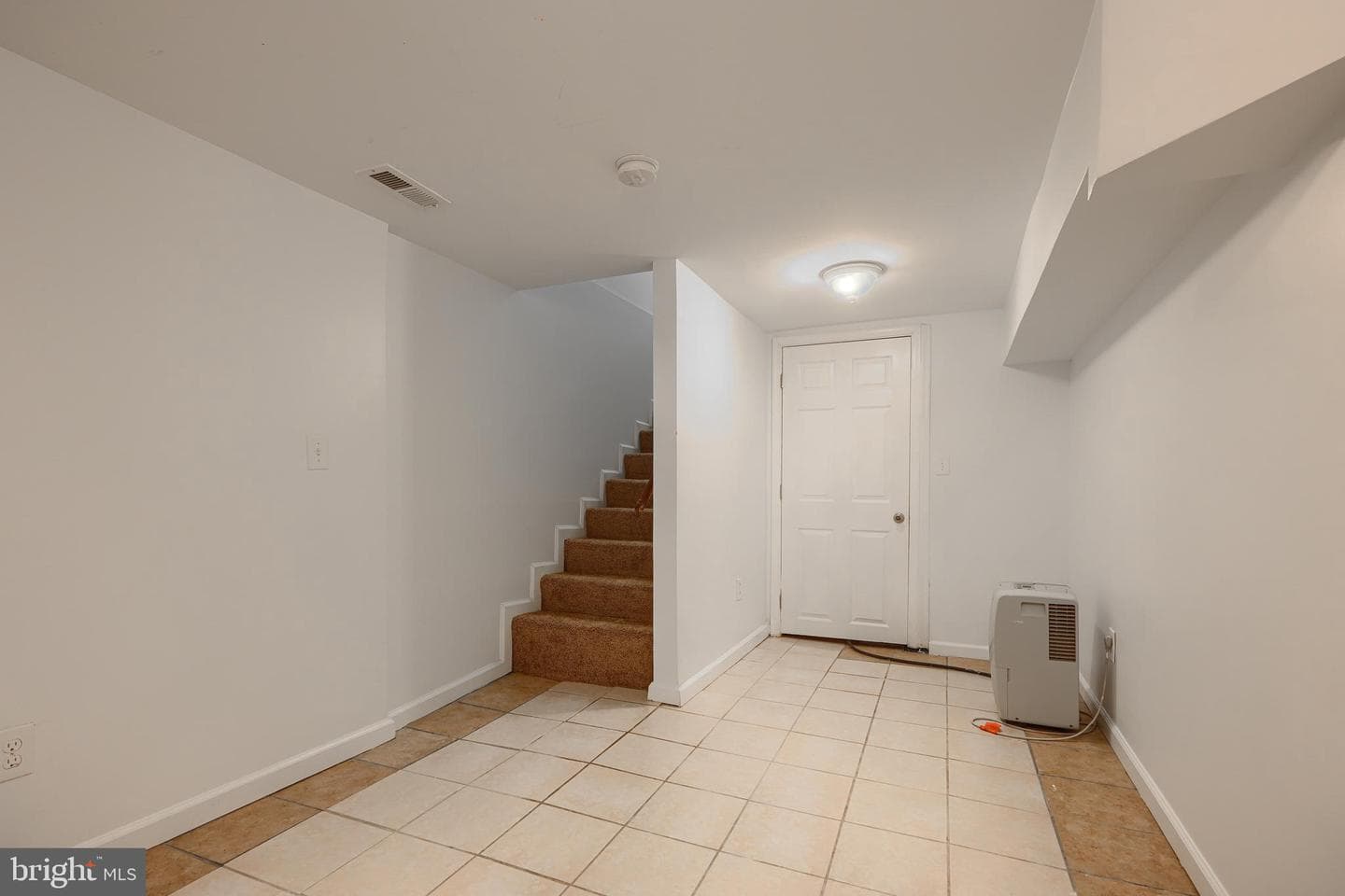 930 Washington Boulevard photo 30