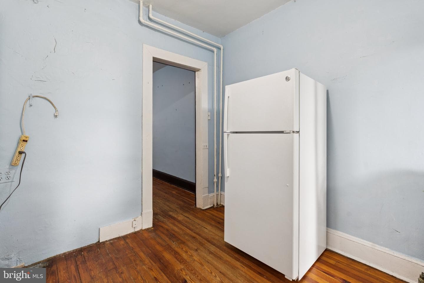 304 W 31st Street photo 12