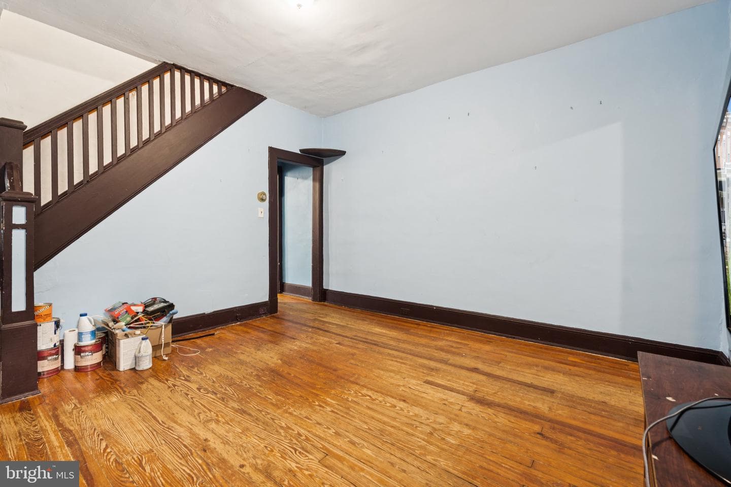 304 W 31st Street photo 14