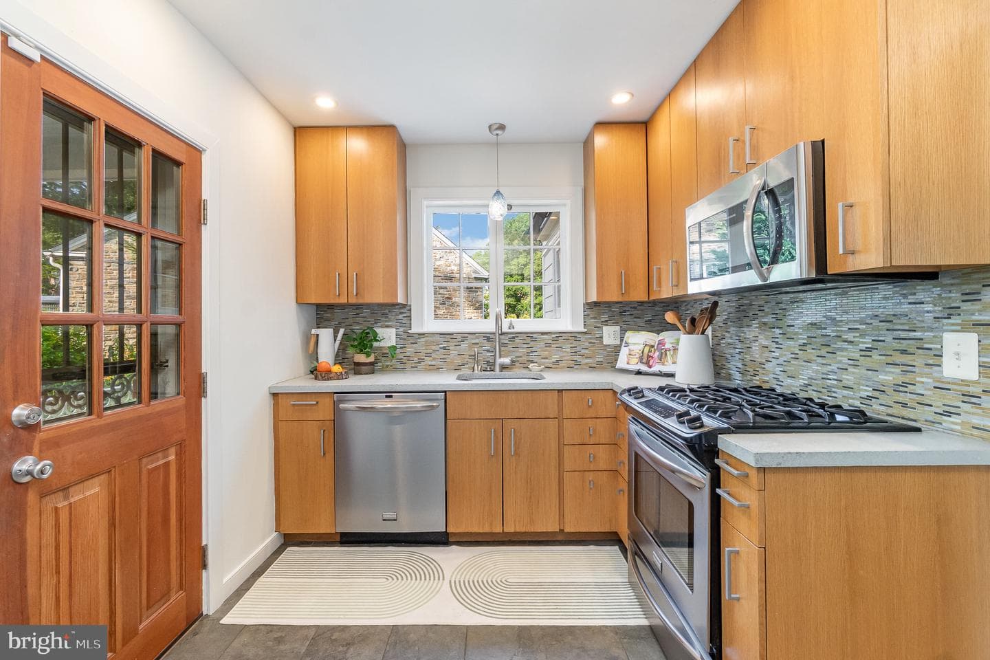 1310 Argonne Drive photo 14
