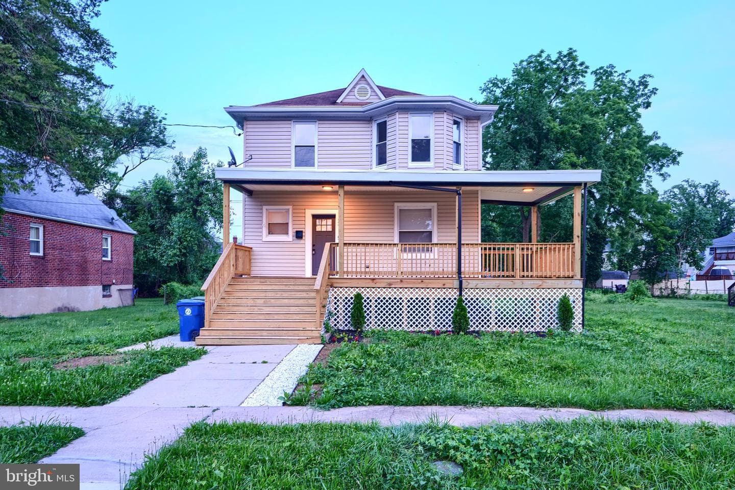 3715 Milford Avenue photo 2