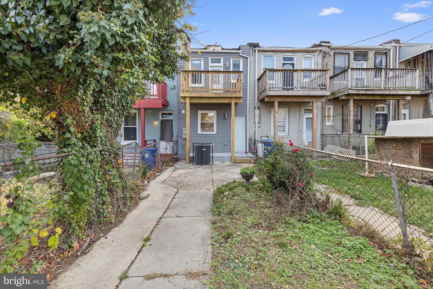 2202 Clifton Avenue photo 16
