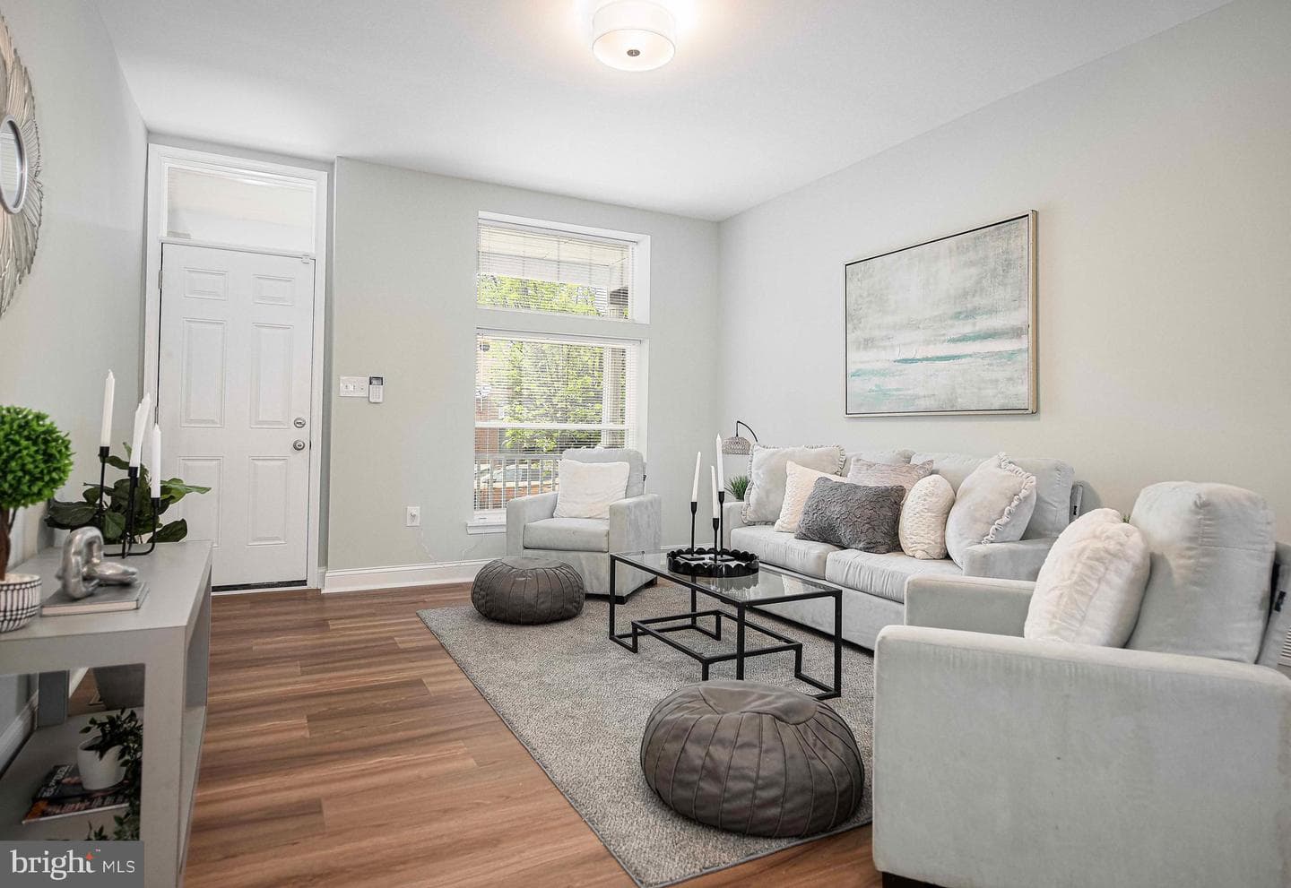3031 Mcelderry Street photo 8