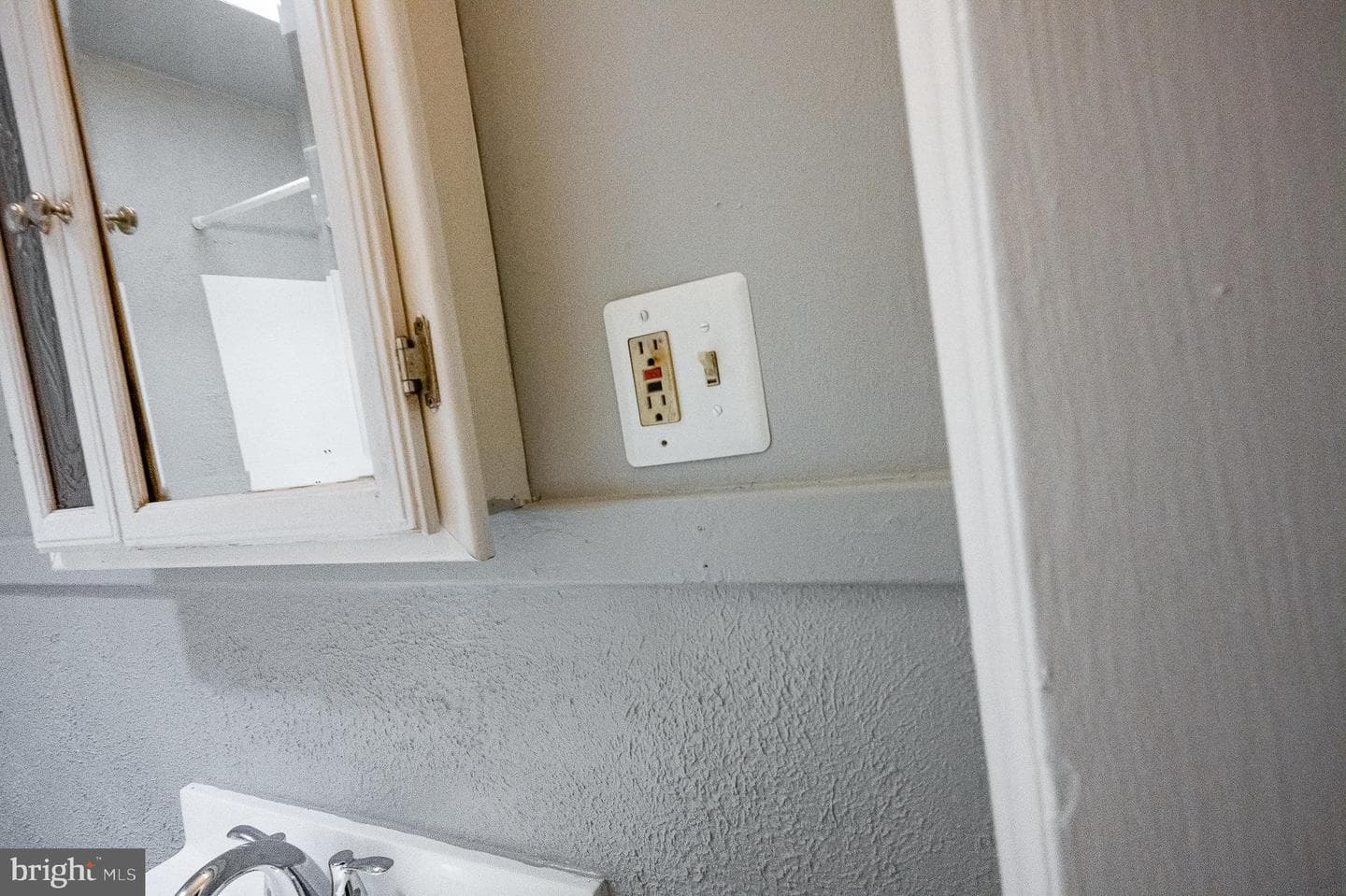 2047 Grinnalds Avenue photo 24