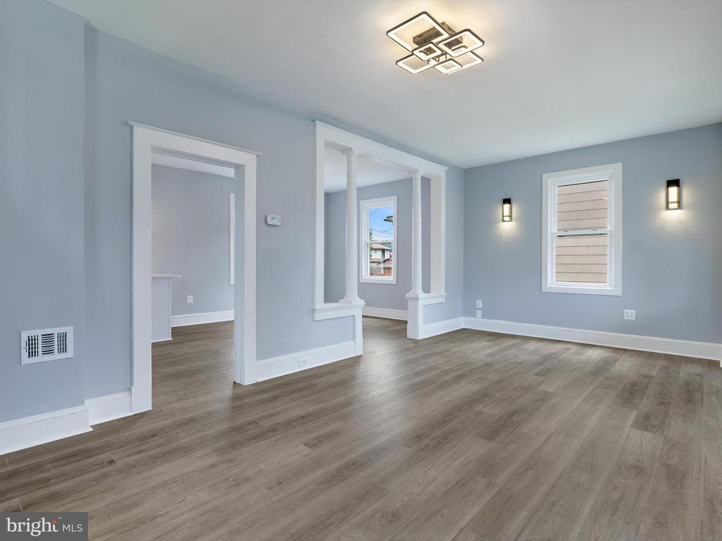 3643 Coolidge Avenue photo 4
