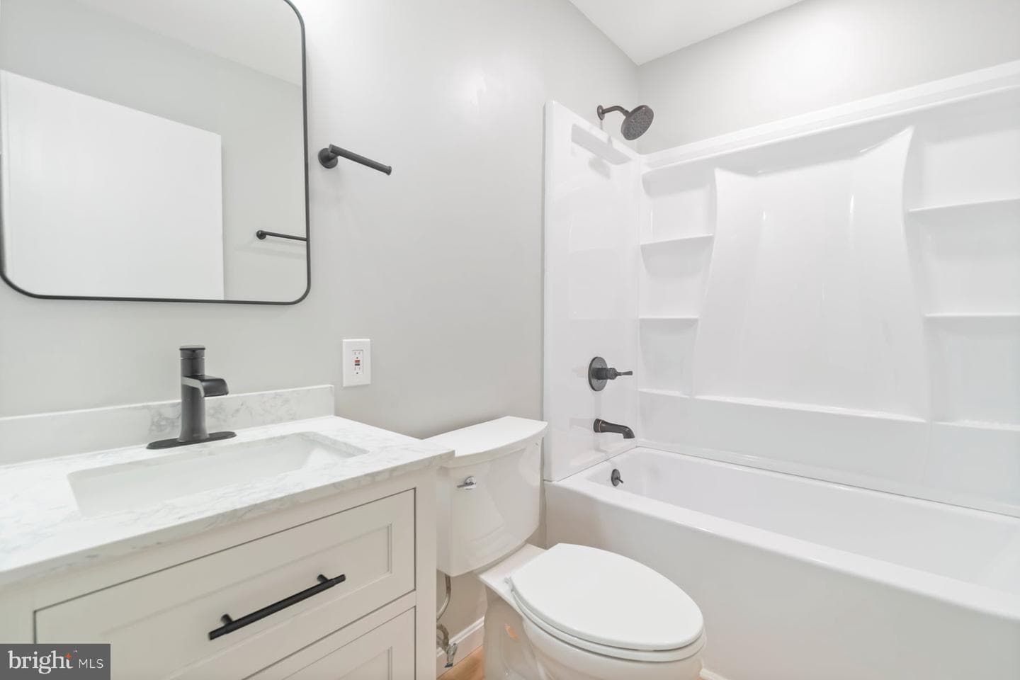 5300 Wabash Avenue photo 28