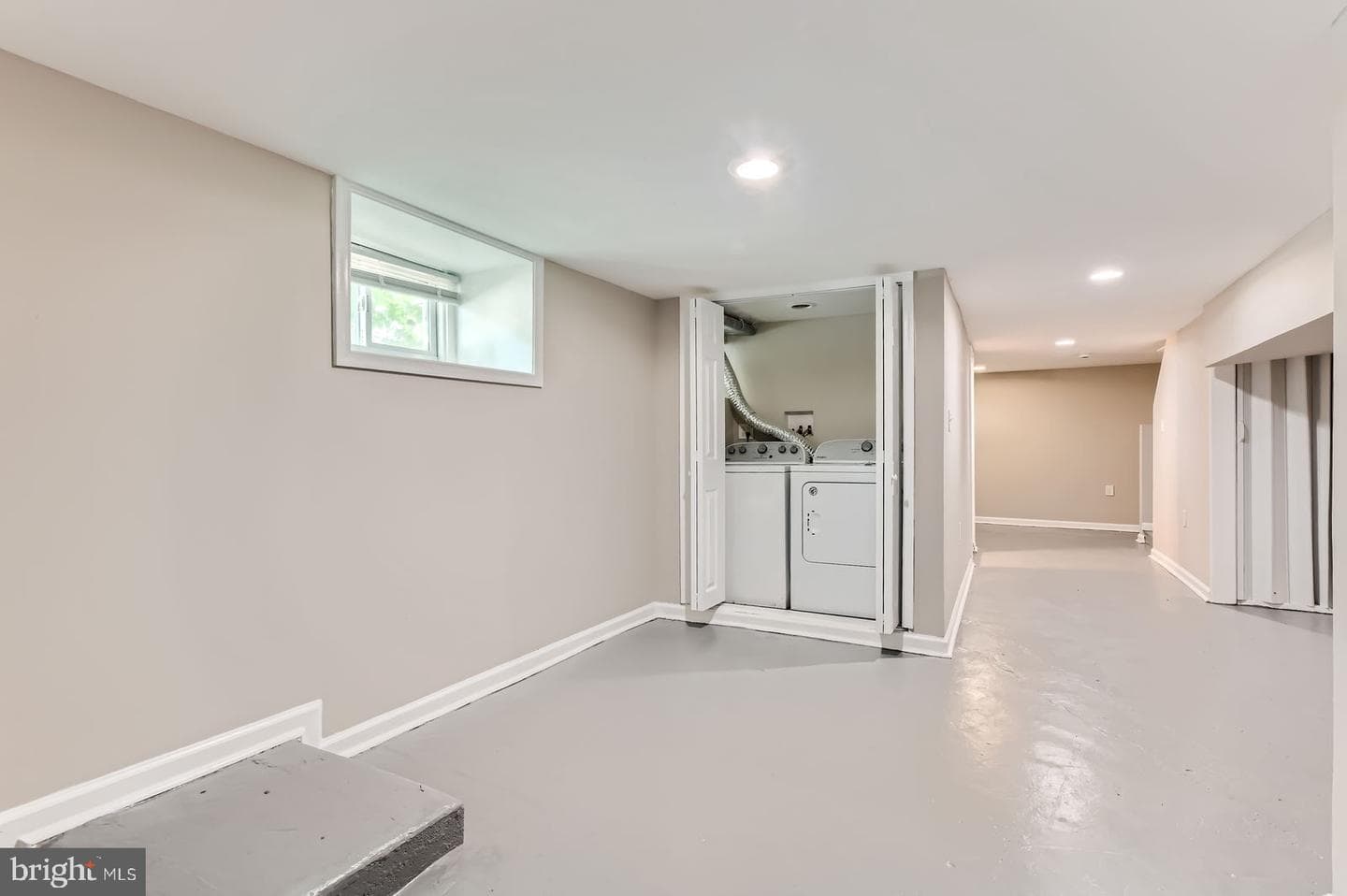 2801 Lake Avenue photo 24