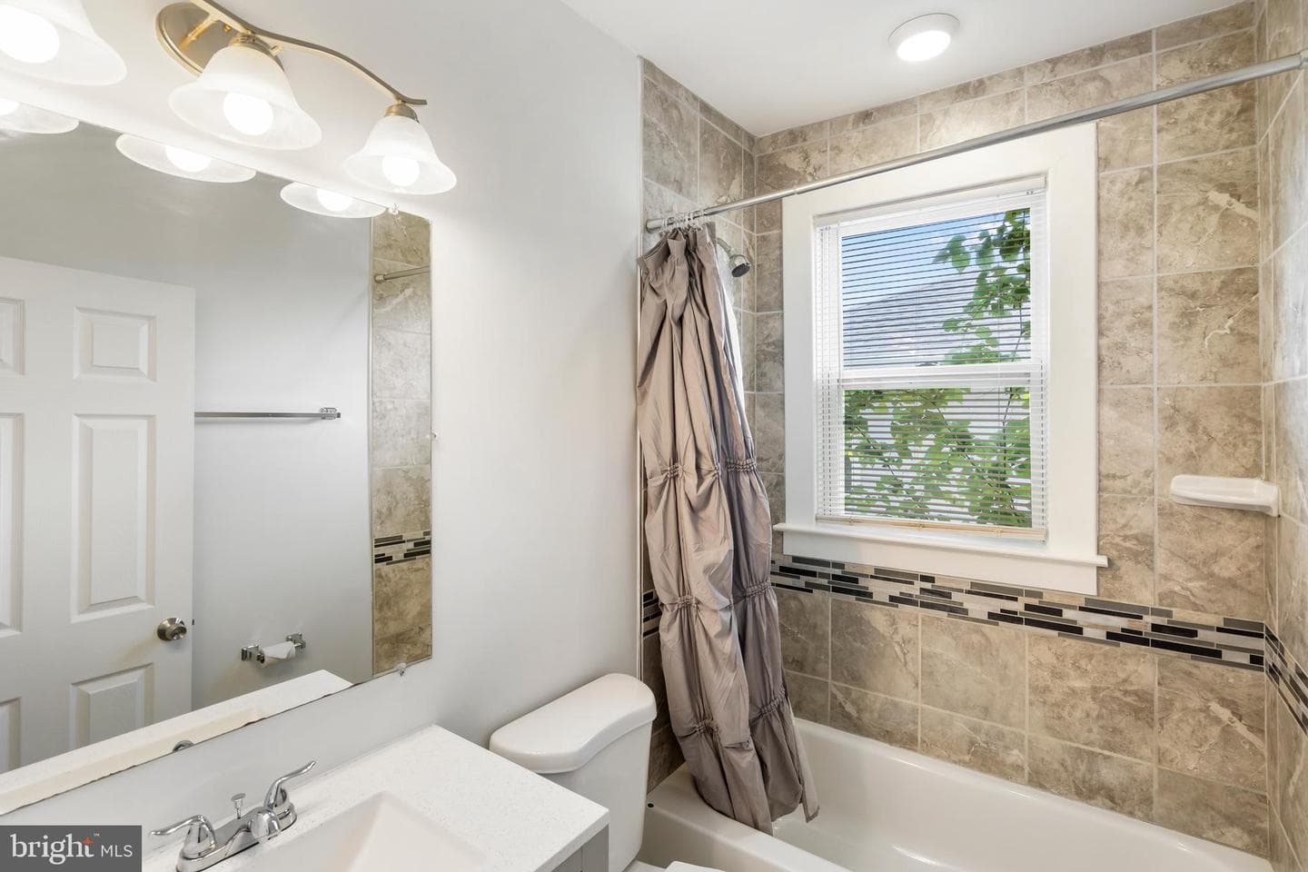 3713 Woodbine Avenue photo 30