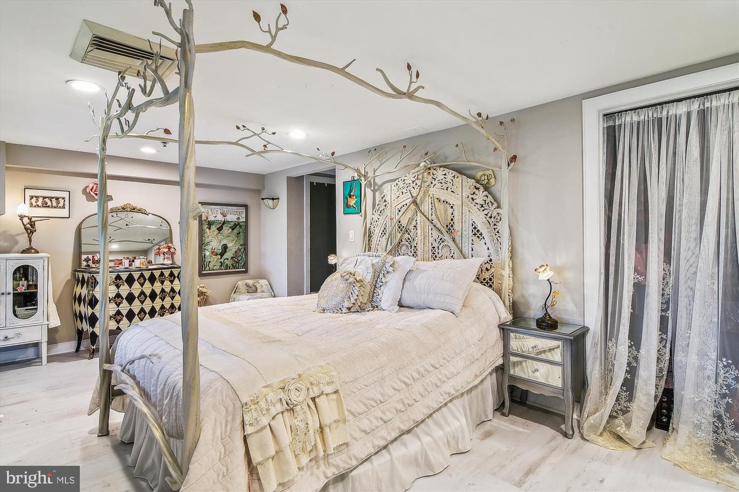 2901 Boston Street #206 photo 22
