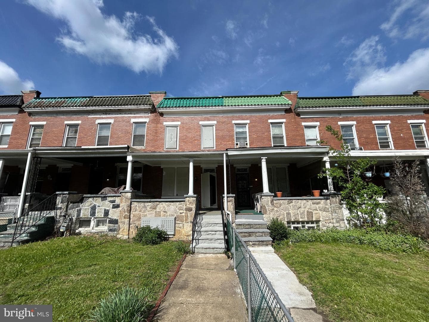 222 N Hilton Street