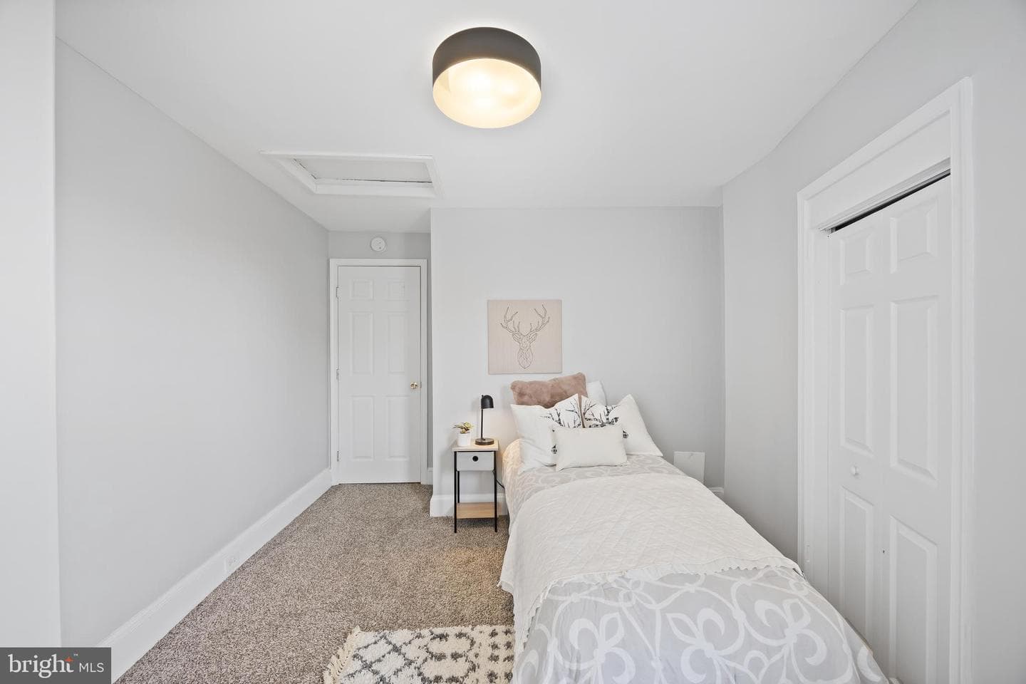 2916 E Baltimore Street photo 25
