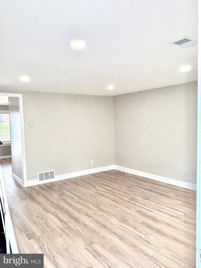 2502 Marbourne Avenue photo 3