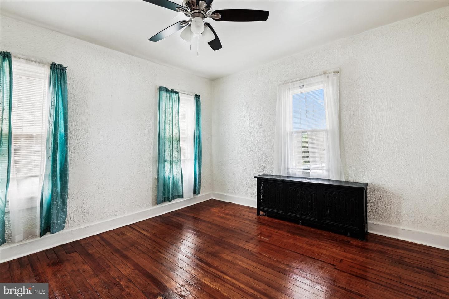 74 N Culver Street photo 20