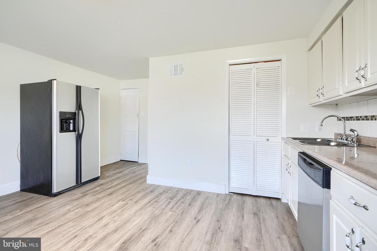 2809 Hollins Ferry Road photo 11