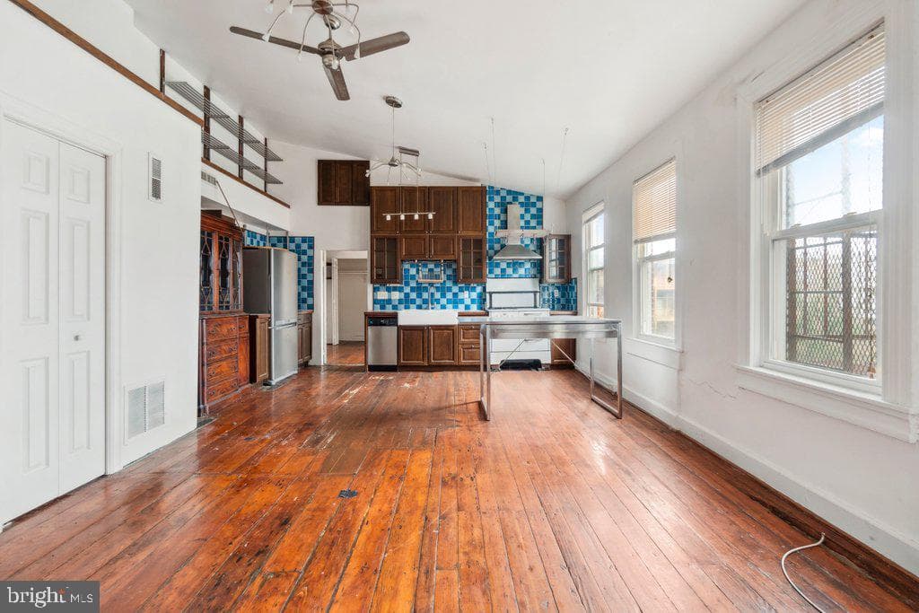 2501 Madison Avenue photo 37