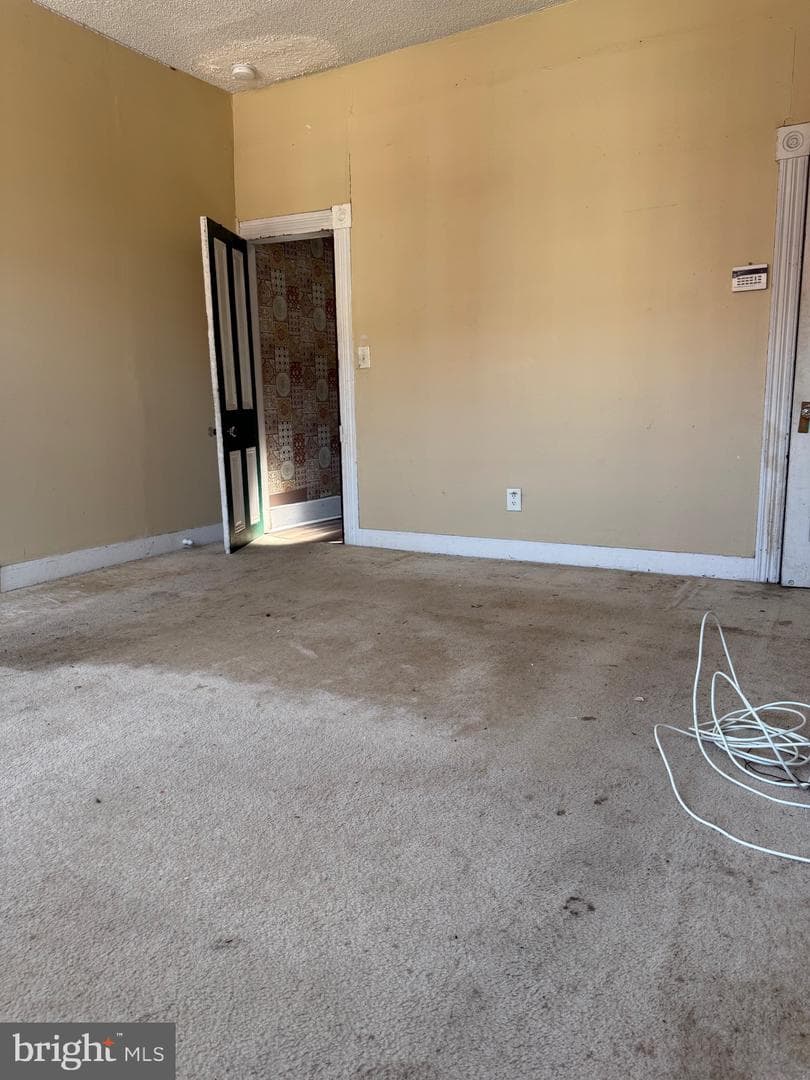 2105 Barclay Street photo 10