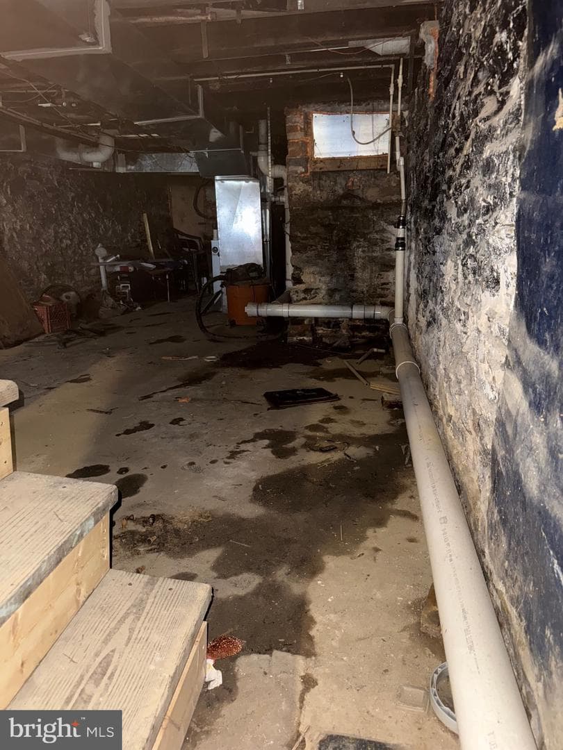 2105 Barclay Street photo 15