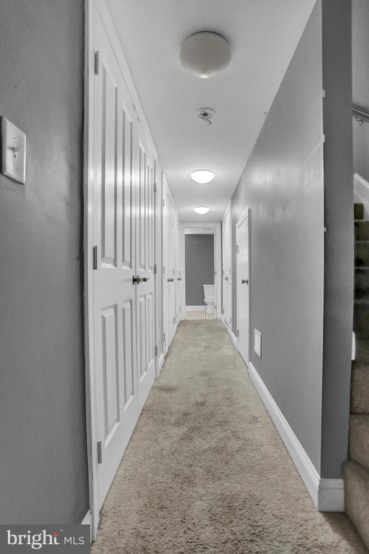1115 Sargeant Street photo 27