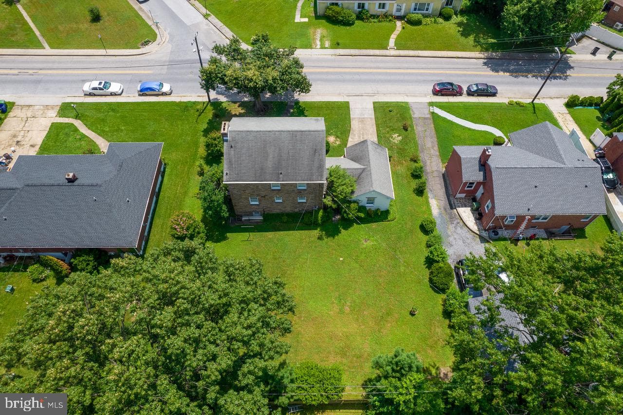 7110 Old Harford Road photo 33