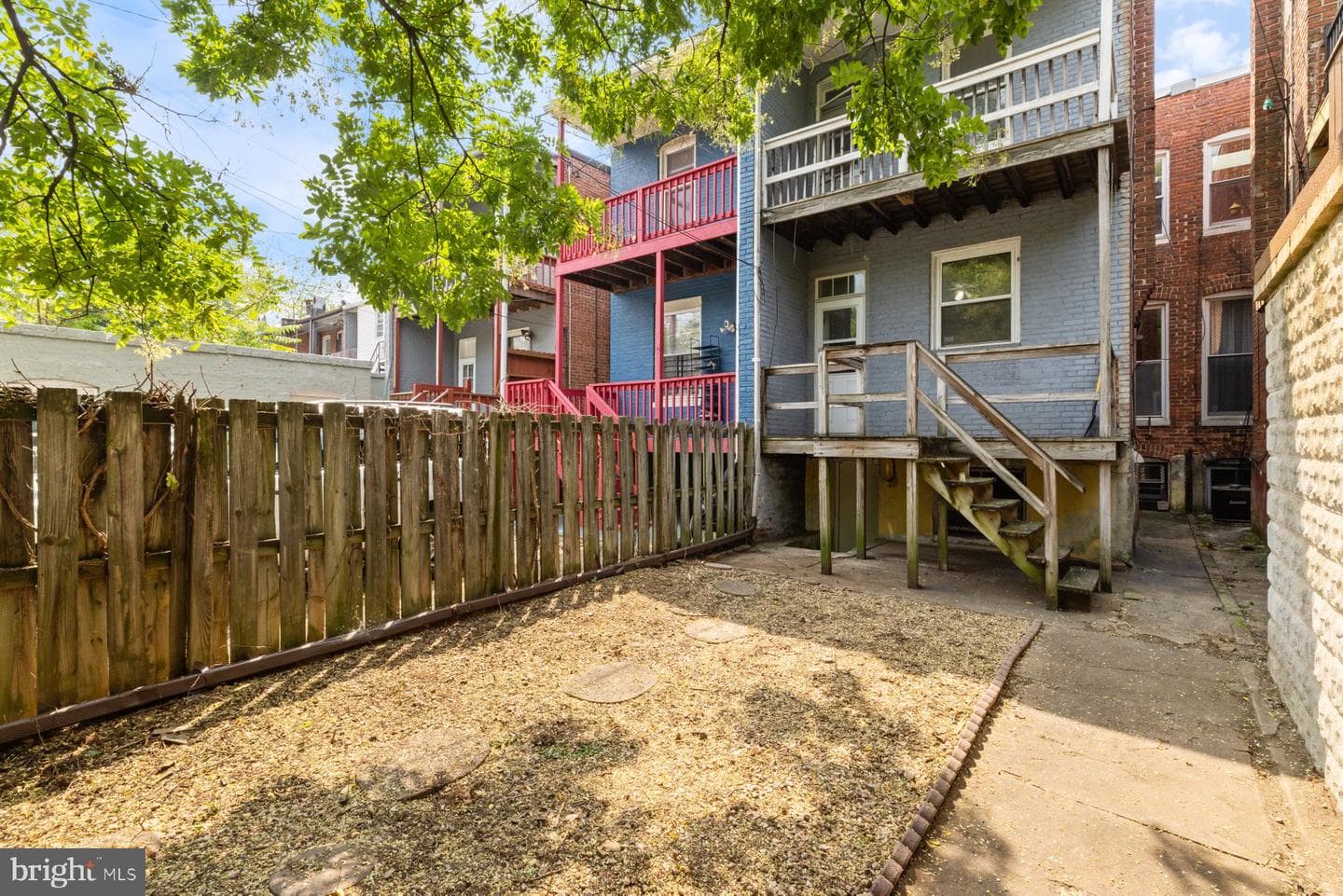 316 E 33rd Street photo 25