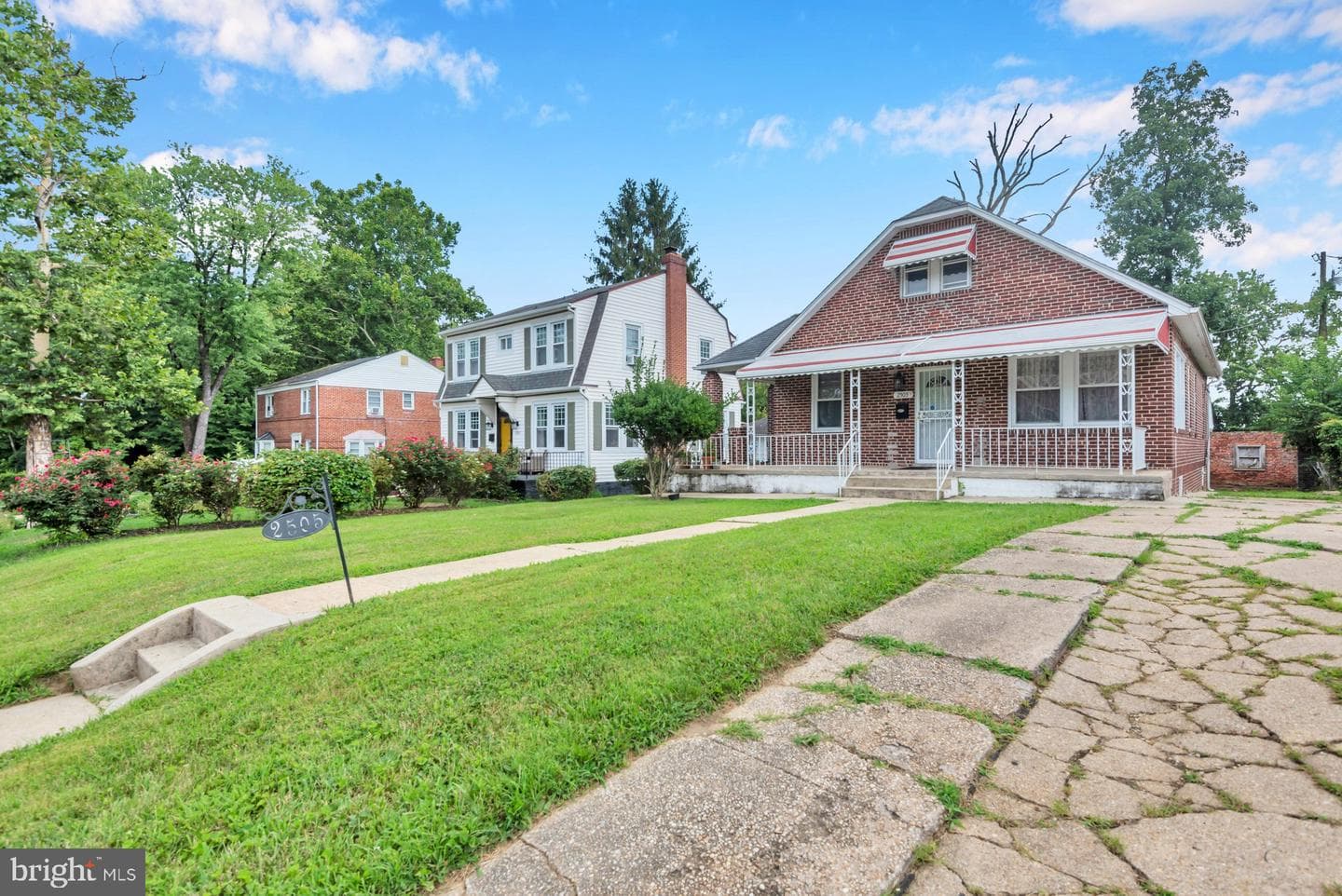 2505 Oakley Avenue photo 37