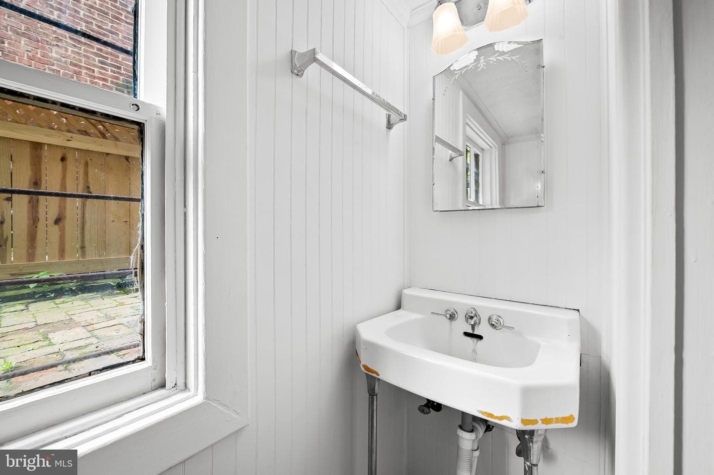 1431 Park Avenue photo 44