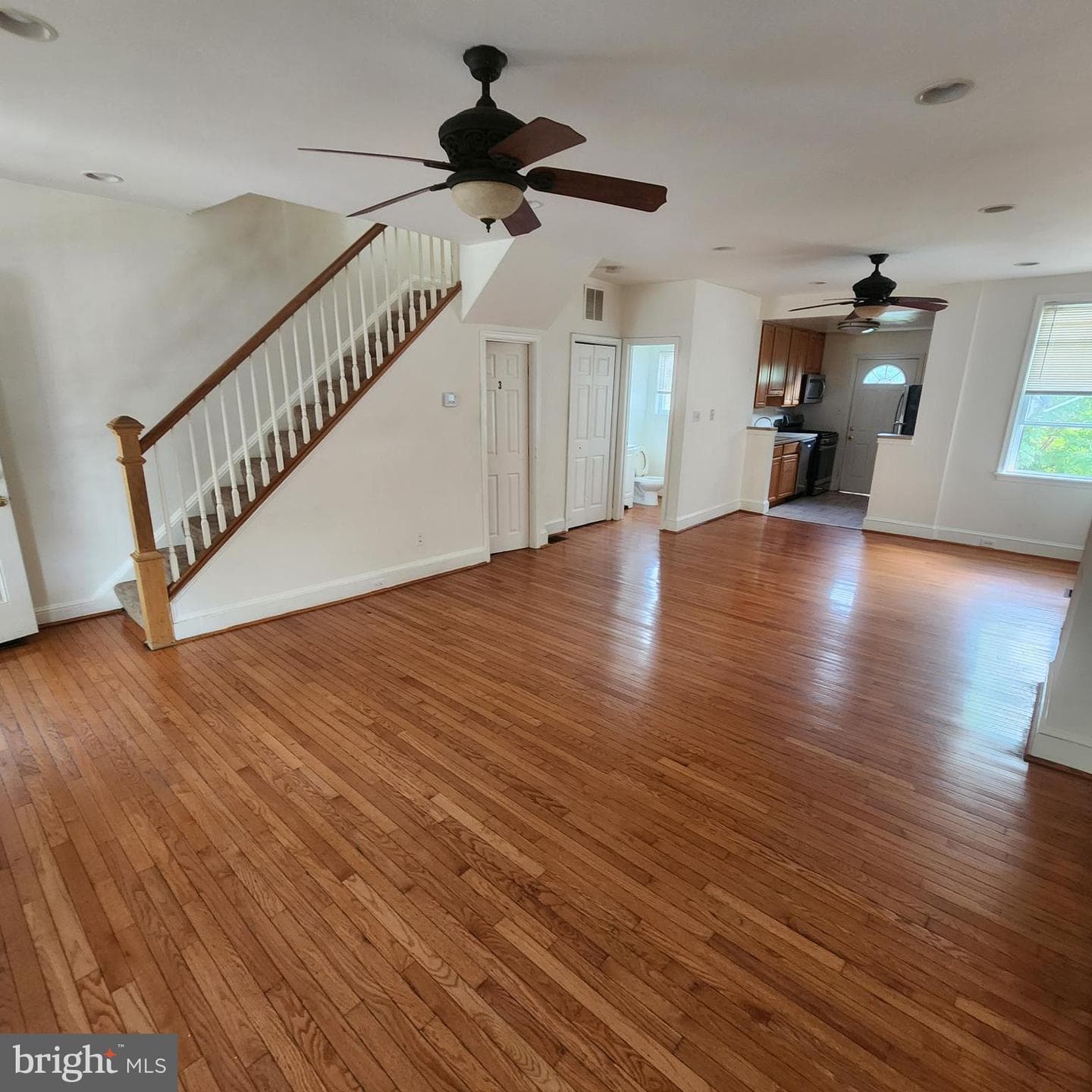 3035 Frisby Street photo 3