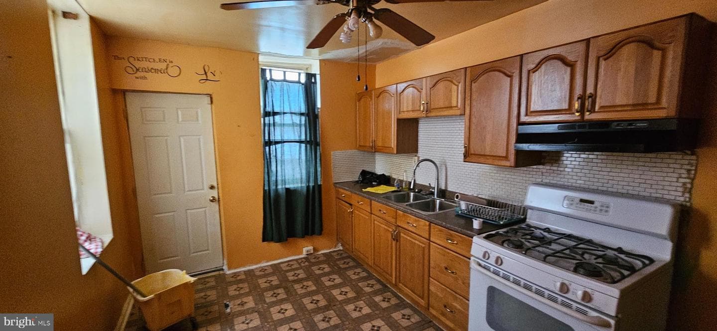 820 N Washington Street photo 6