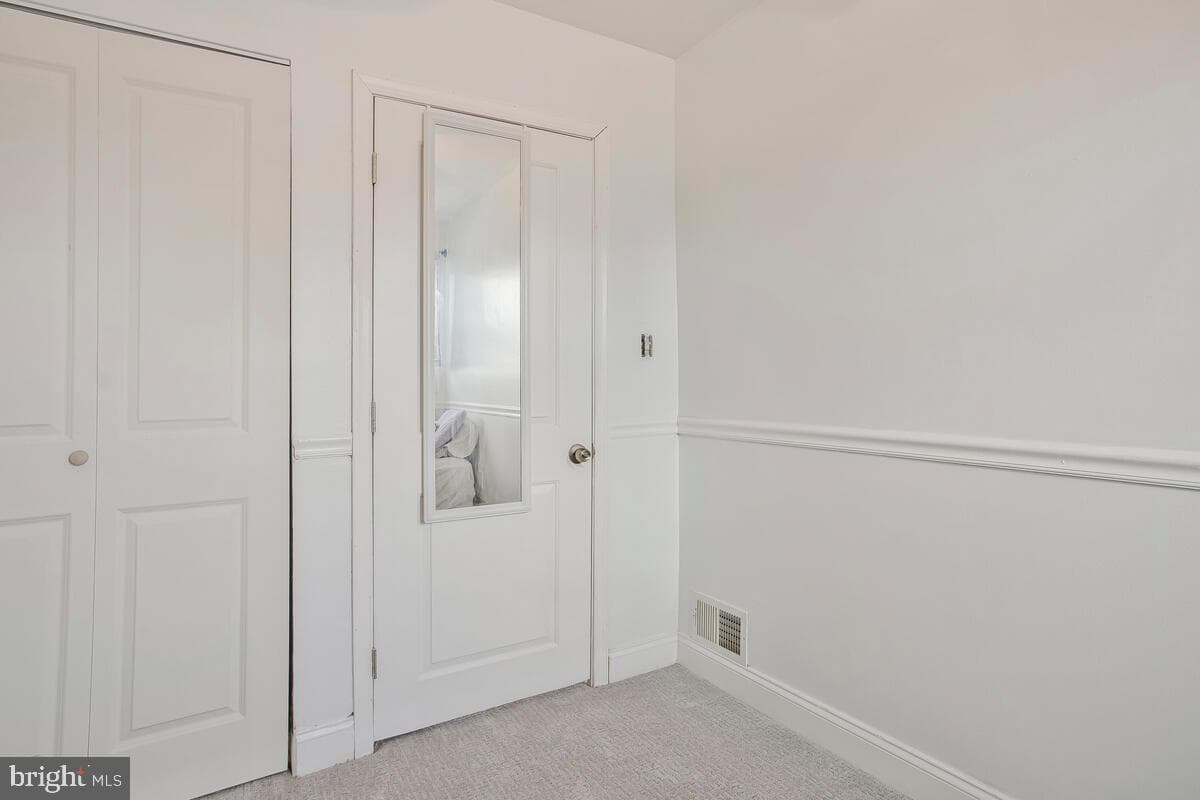 4802 Bowland Avenue photo 21